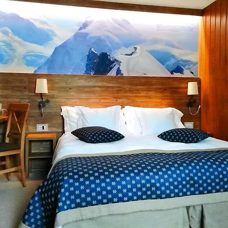 Hotel Breithorn Breuil-Cervinia Exteriör bild