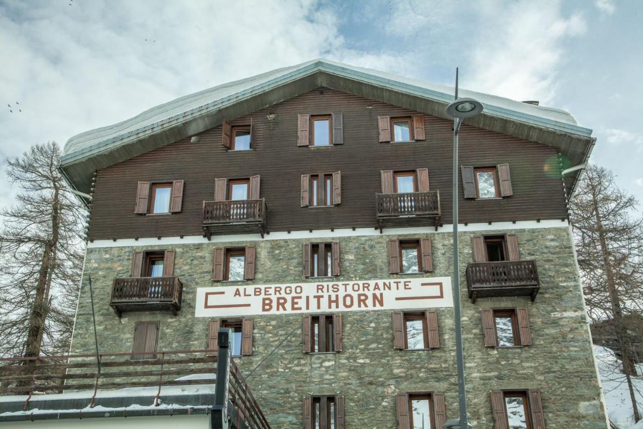 Hotel Breithorn Breuil-Cervinia Exteriör bild